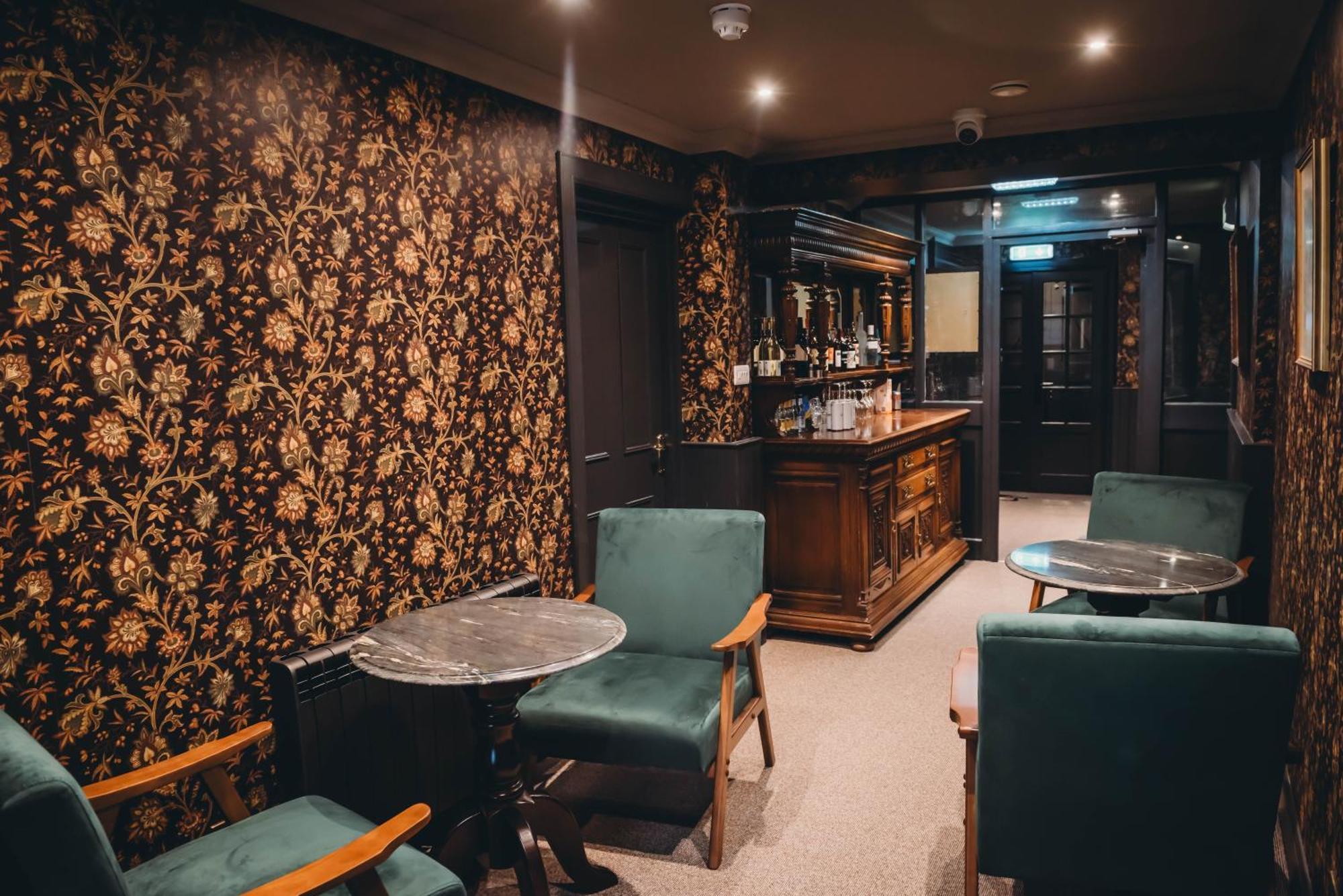 Roslyn House Hotel Tobermory Ngoại thất bức ảnh