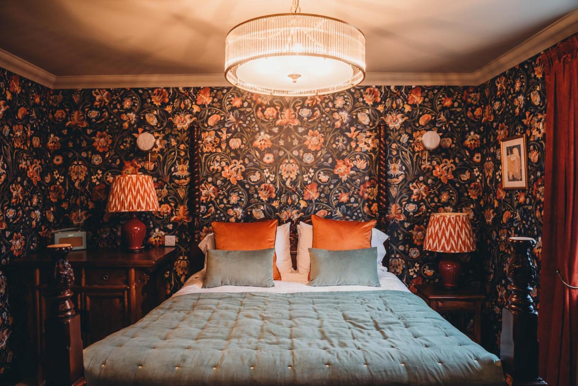 Roslyn House Hotel Tobermory Ngoại thất bức ảnh