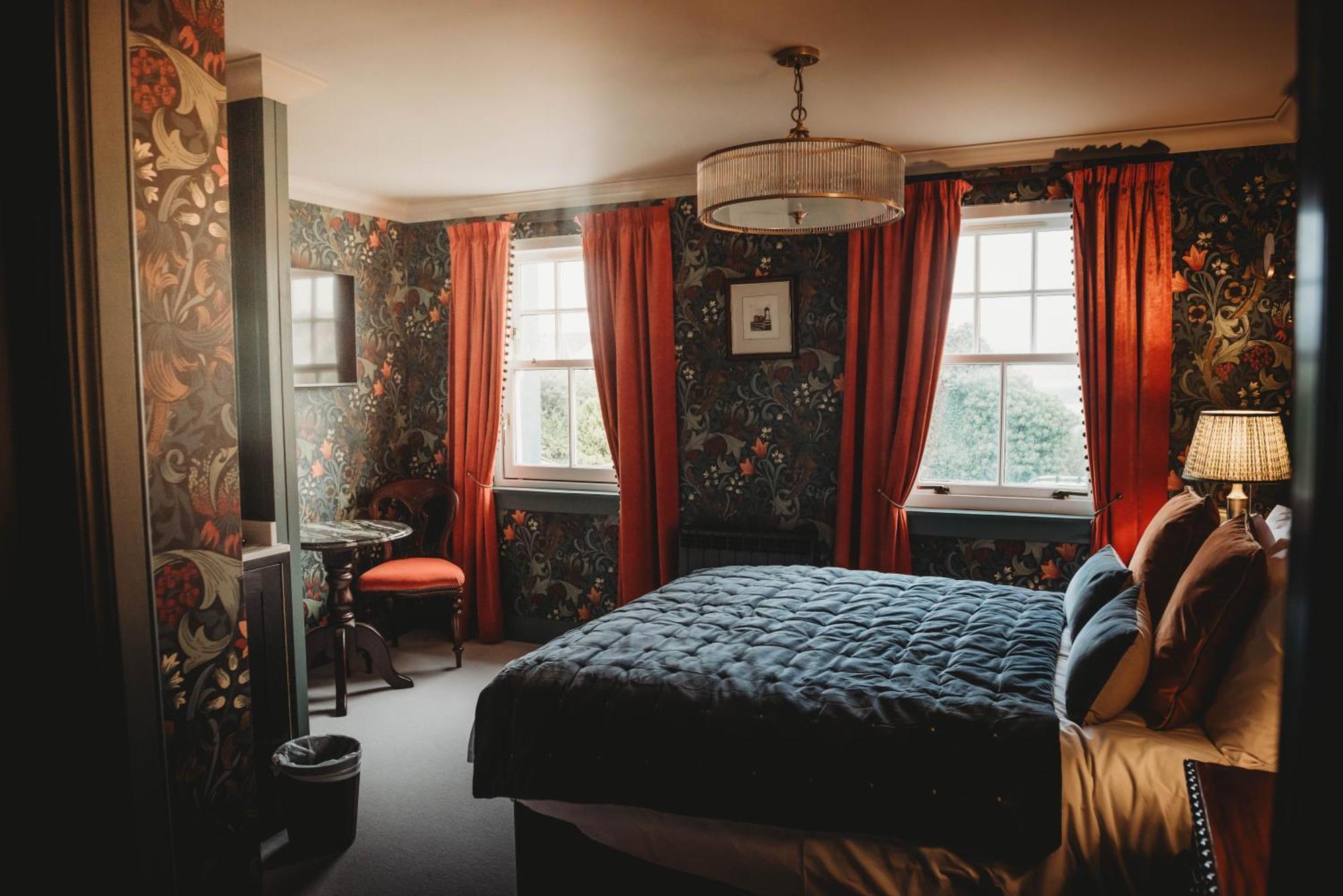 Roslyn House Hotel Tobermory Ngoại thất bức ảnh