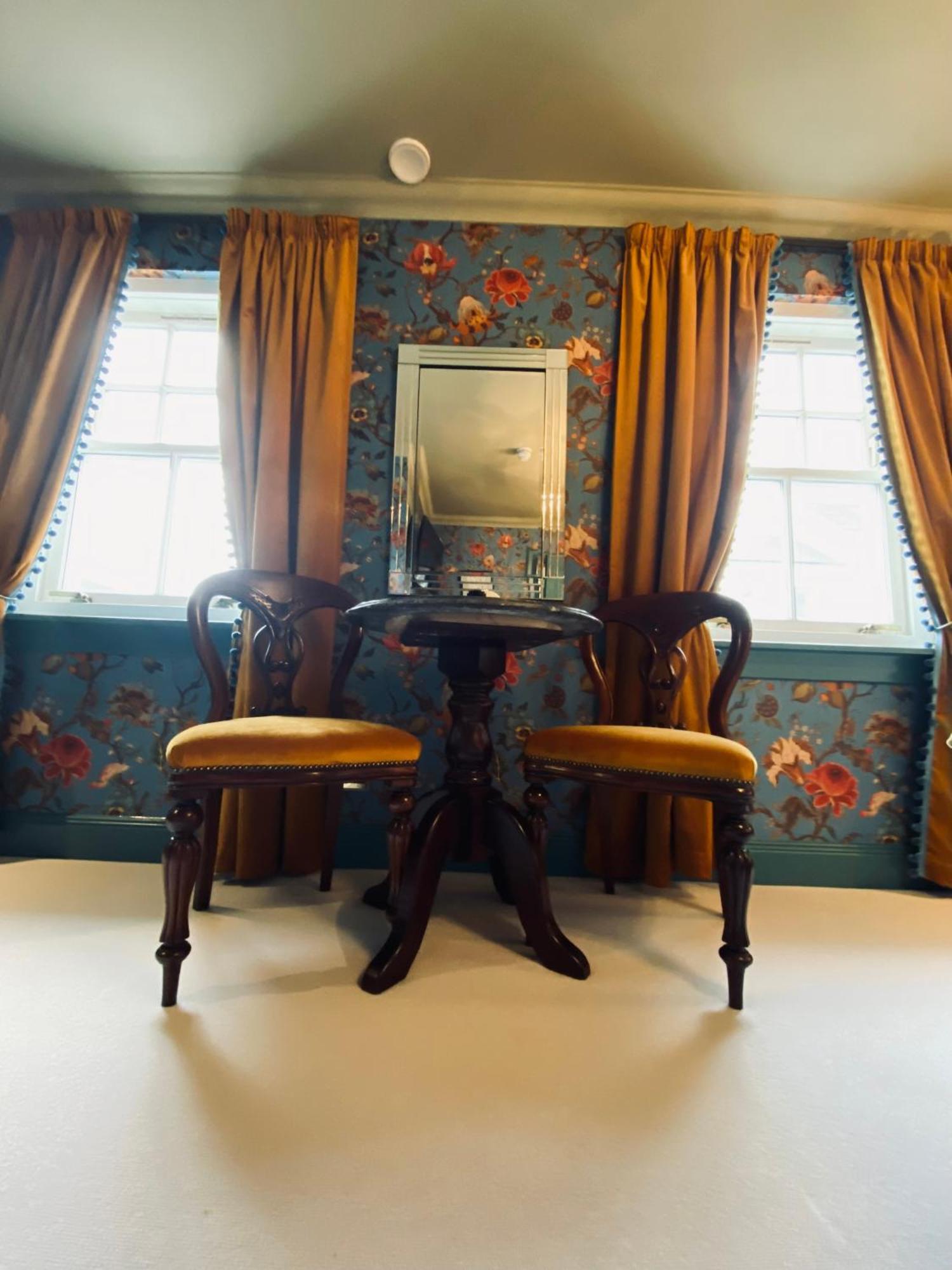 Roslyn House Hotel Tobermory Ngoại thất bức ảnh